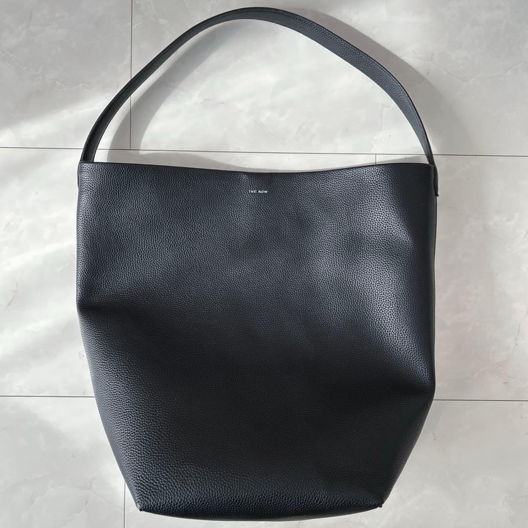 パークトート　ラージ　黒色