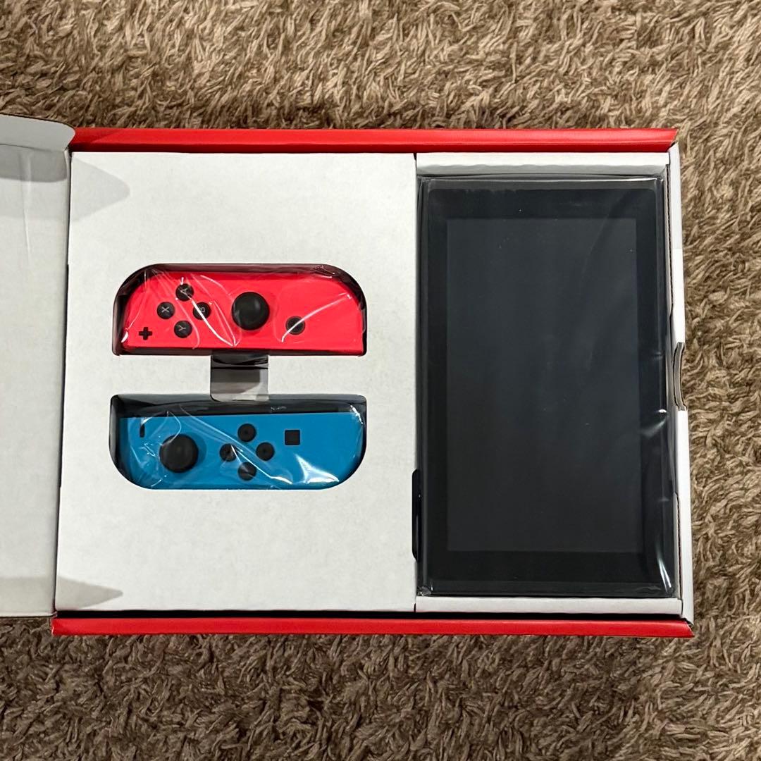 Nintendo Switch 本体 【新品未使用】　ネオンブルー/ネオンレッド
