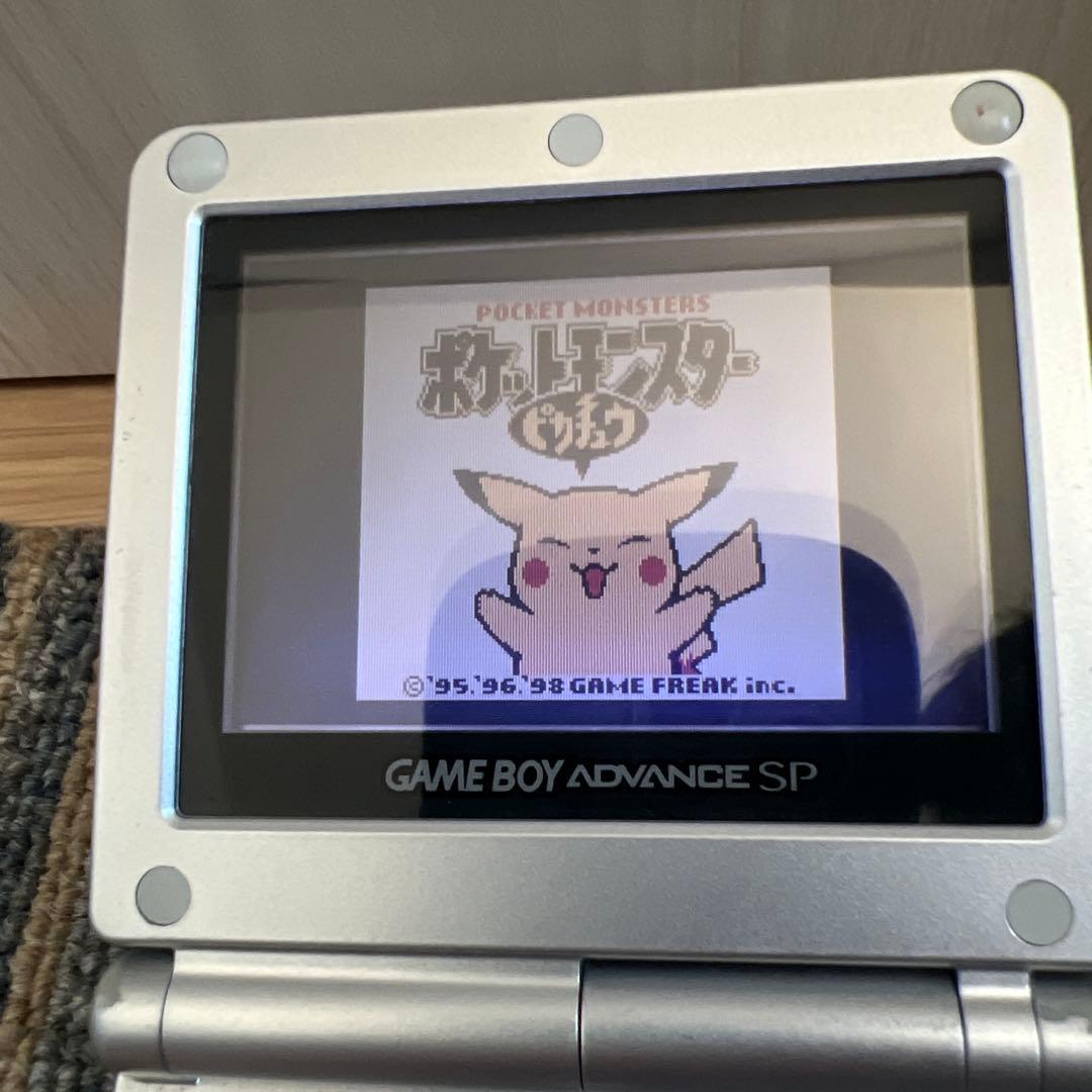 ゲームボーイ　ポケットモンスター　ピカチュウバージョン