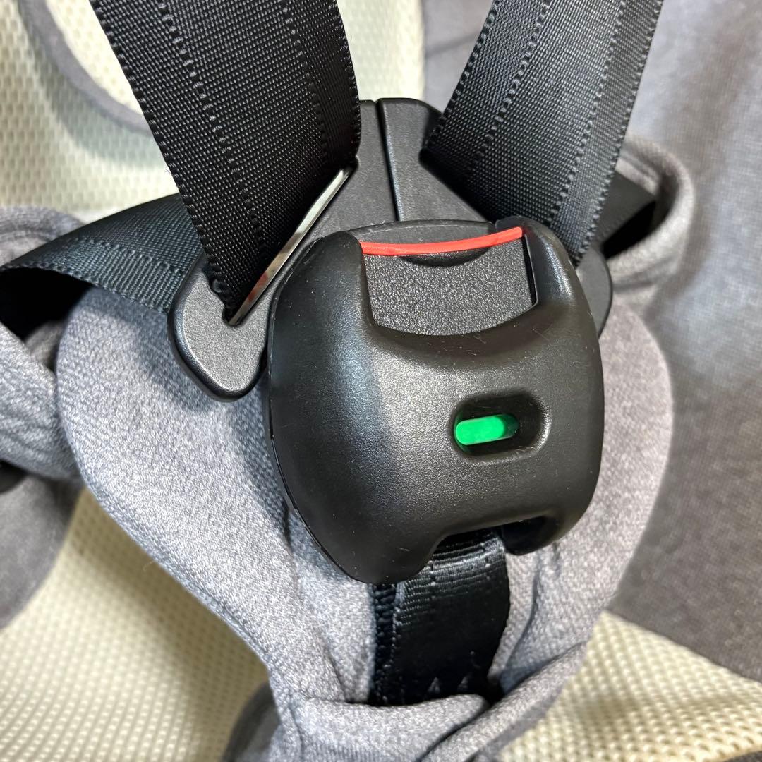 エールベベ クルット5i プレミアム グレーラテ チャイルドシート