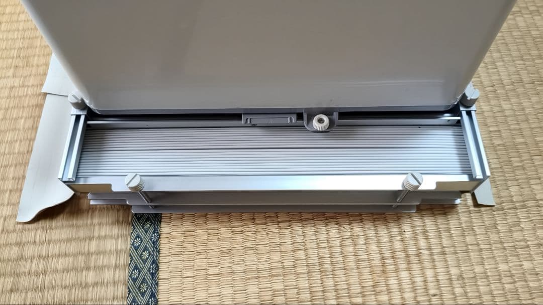 CORONA 窓用エアコン CW―FA1619　イオンモード付き