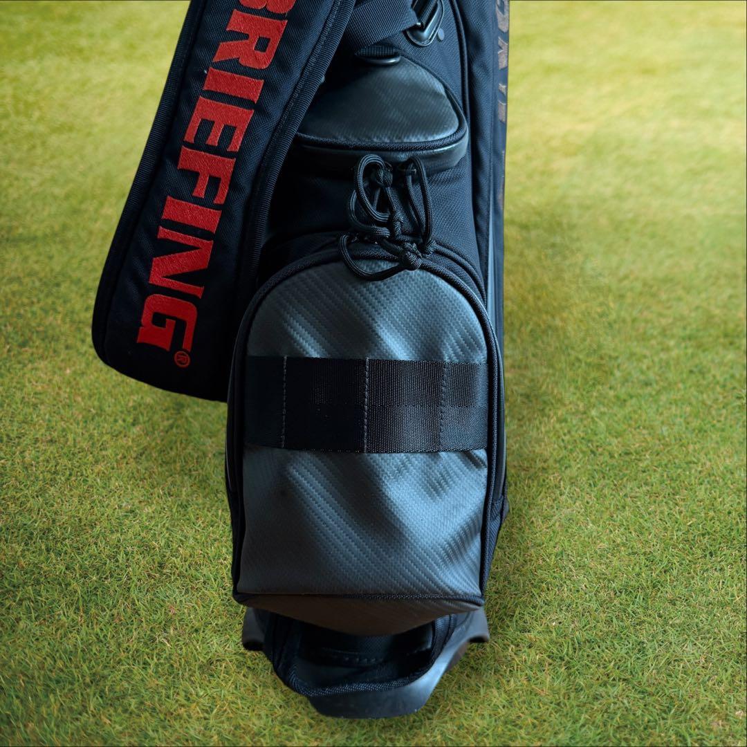 表参道ヒルズ限定モデル　ブリーフィング　キャディバッグ　黒　CR-4 カーボン