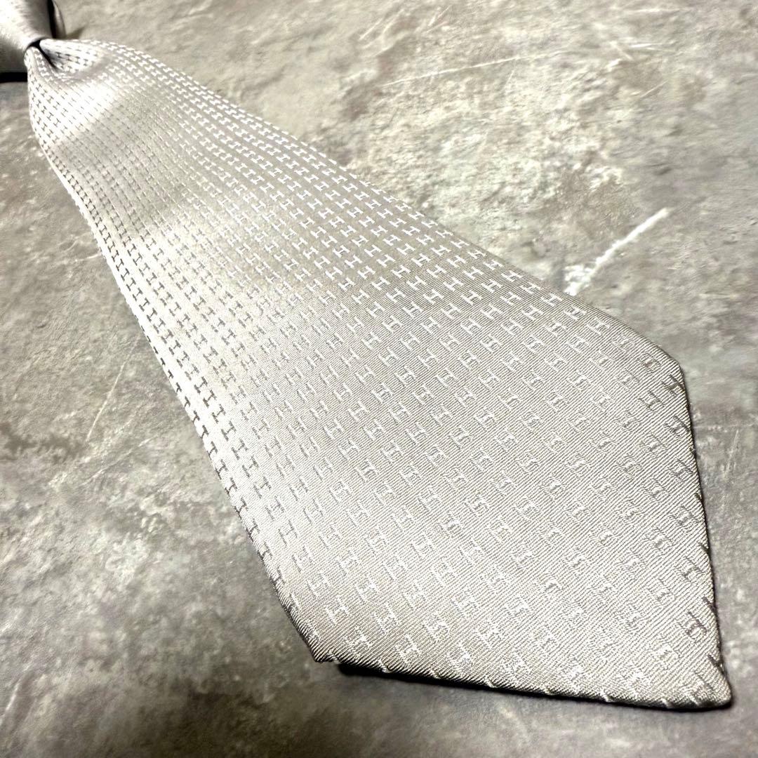 HERMES エルメス ネクタイ シルバー ファソネ H柄 定番 王道 結婚式