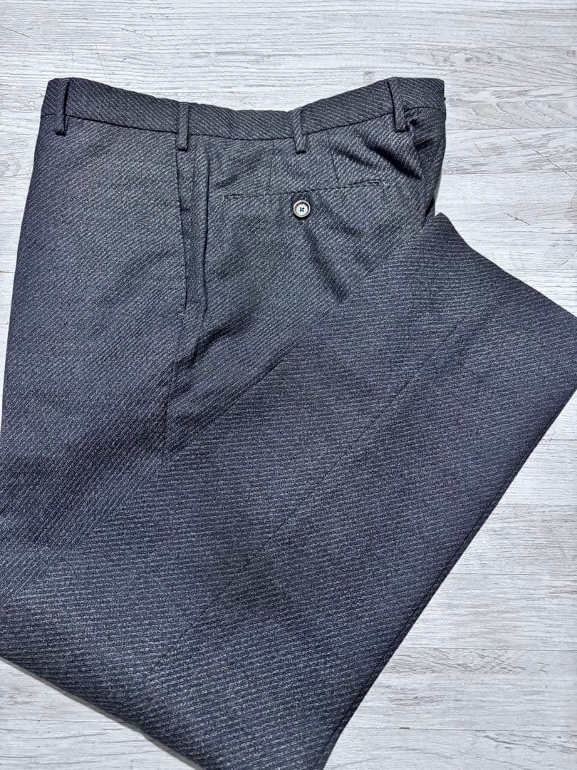 PT 01ダークグレー スラックス サイズ50 美品