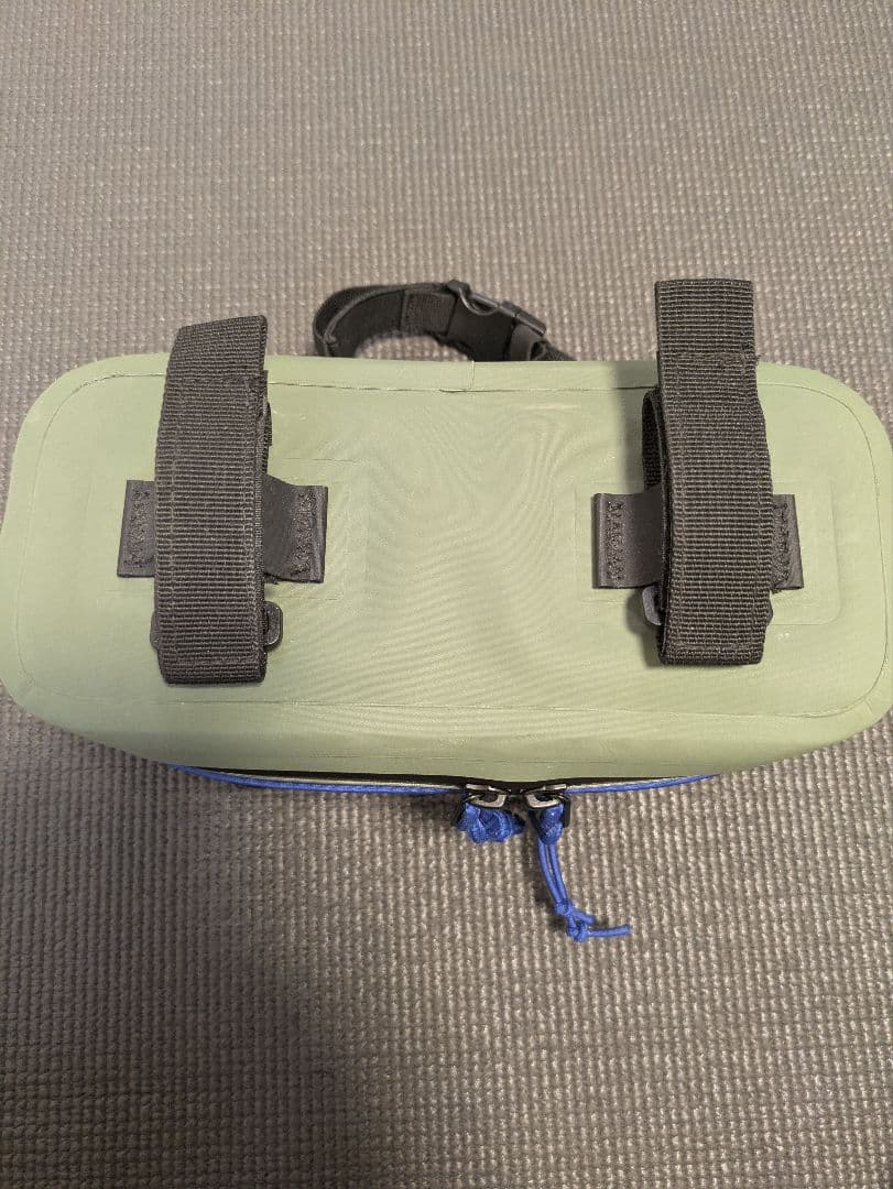 CAFE DU CYCLISTE カフェドシクリステ　フロントバッグ