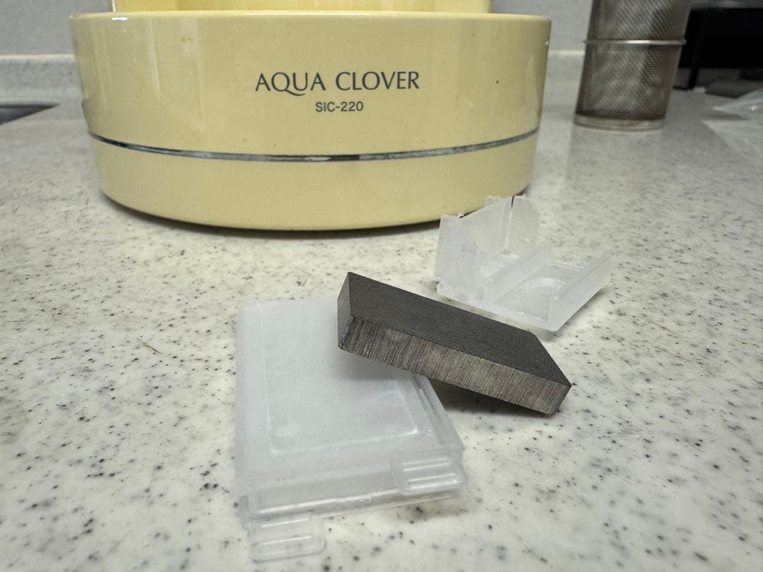 ナノバブル水素水生成器　アクアクローバー　SIC-220