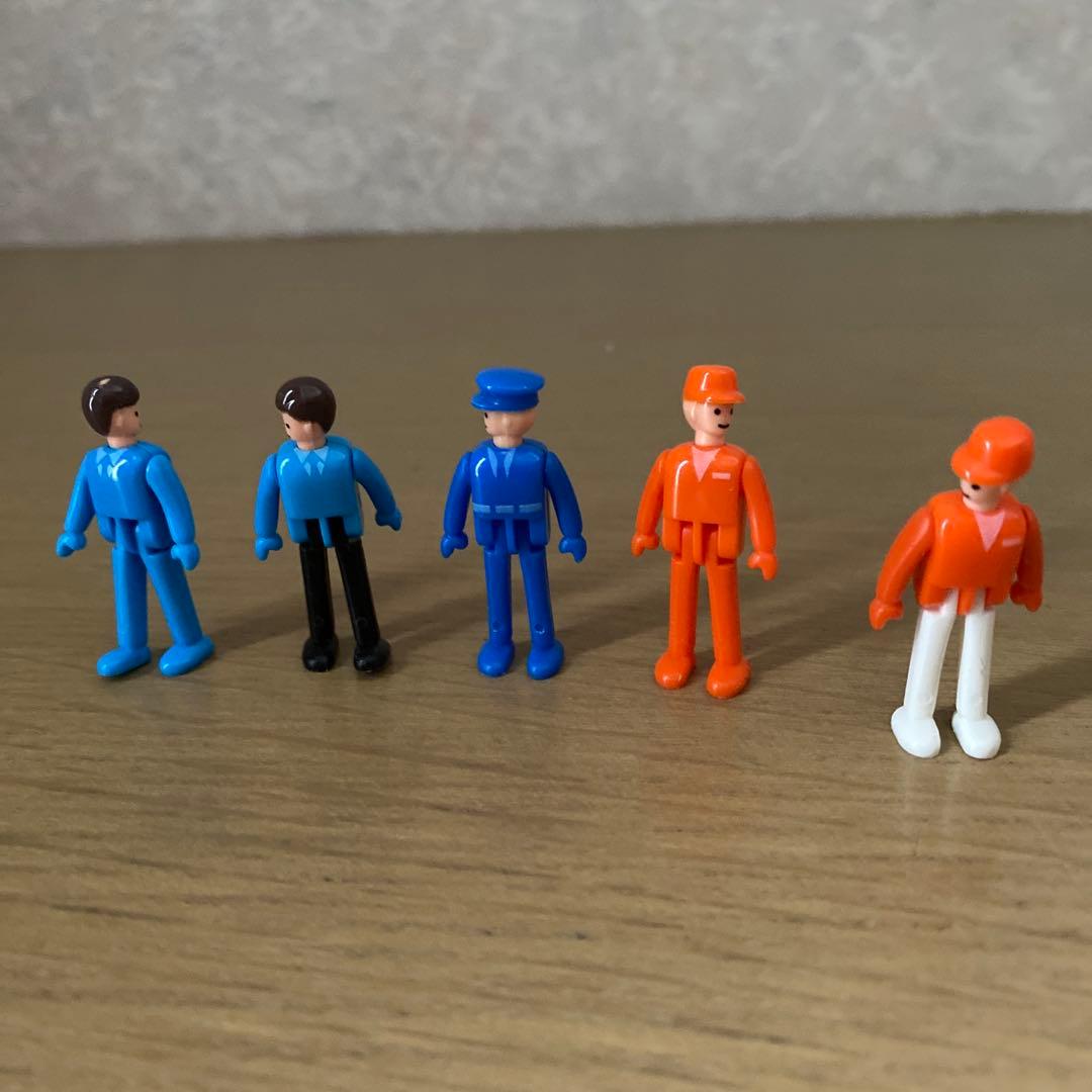 【レトロ】トミカタウン＆つながる道路セット売り　収納ケース・箱・おまけ付き