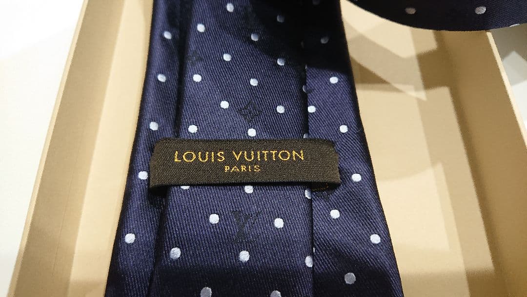 直子 Louis Vuitton アイスブルードット ネクタイ ネイビー