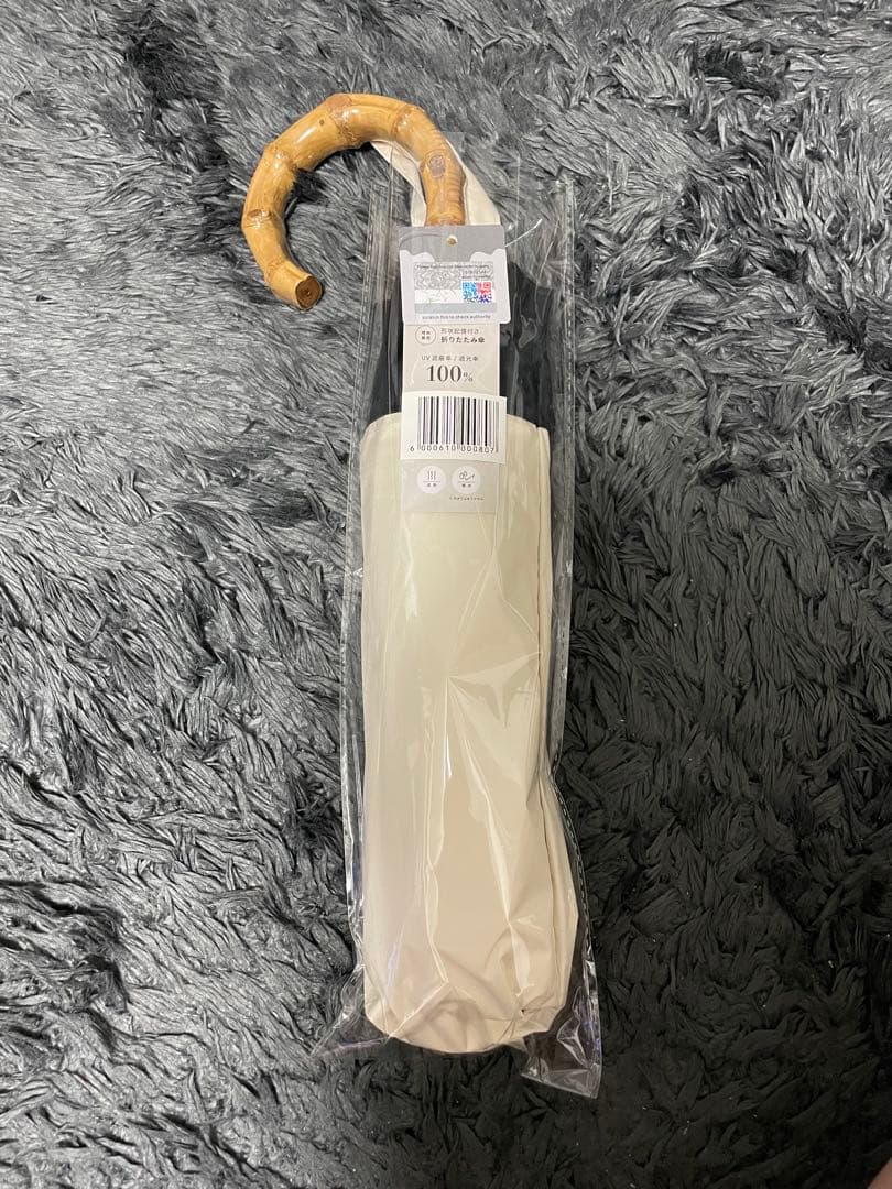 しぃちゃん、あいりさんコラボ♡日傘