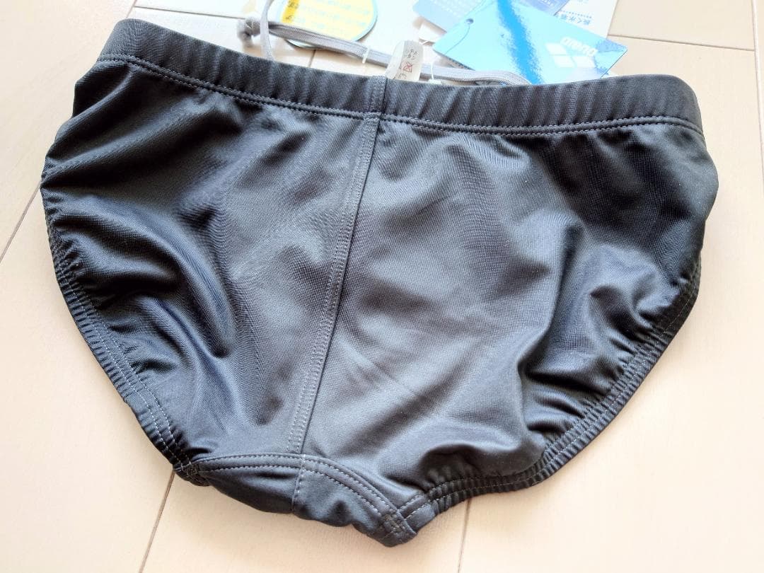 arena Shin-rev. ARN-8509M光沢GRYグレイ M 競パン