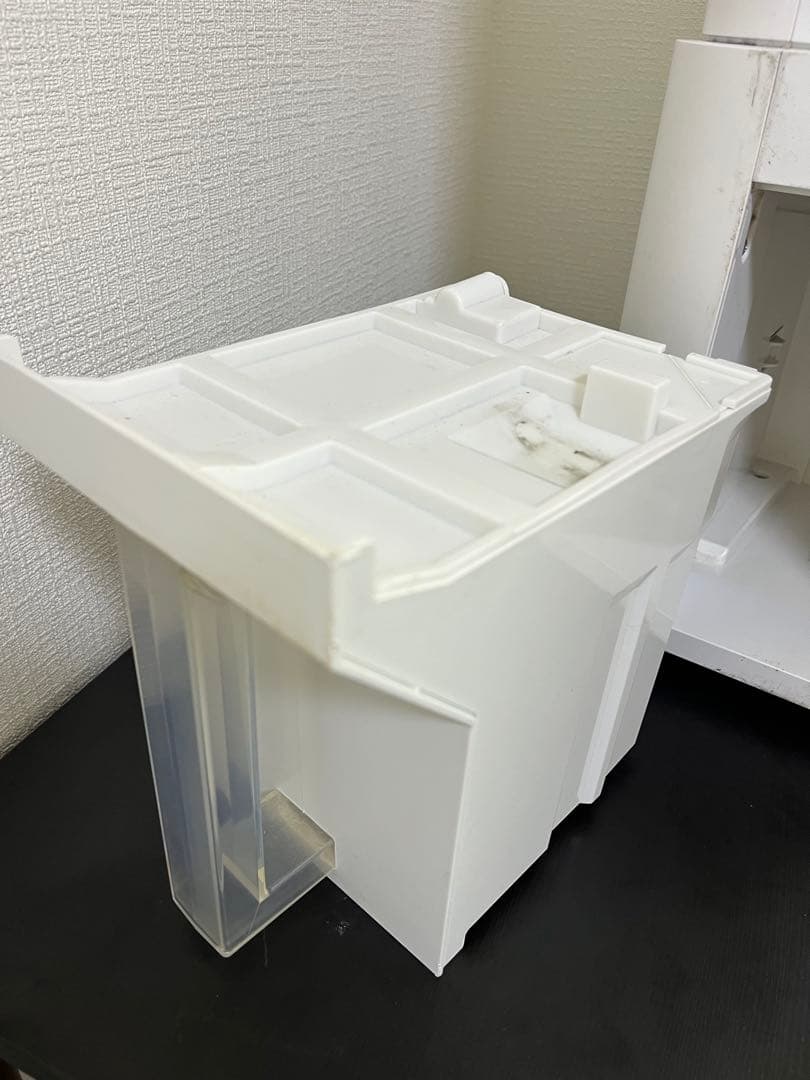 アイリスオーヤマ 除湿機 空気清浄機能付 PD-A140-W 2021年製