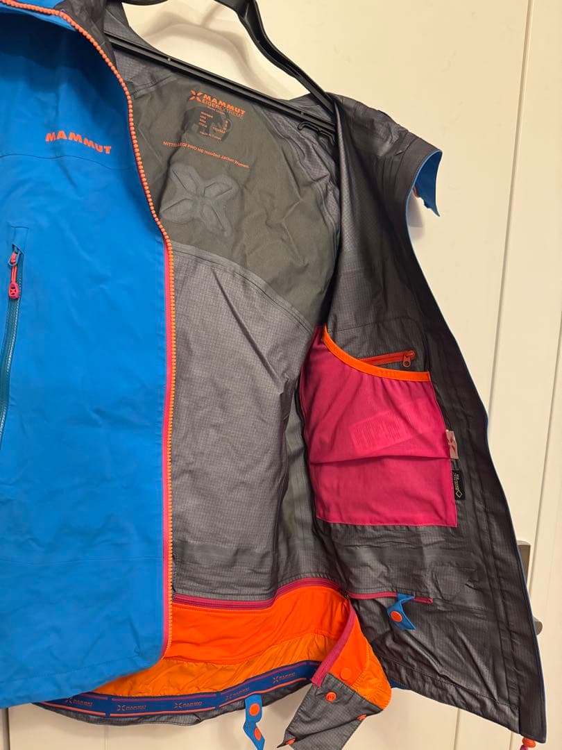 マムート　アイガーエクストリーム パタゴニア　ノースフェイス　好きの方も