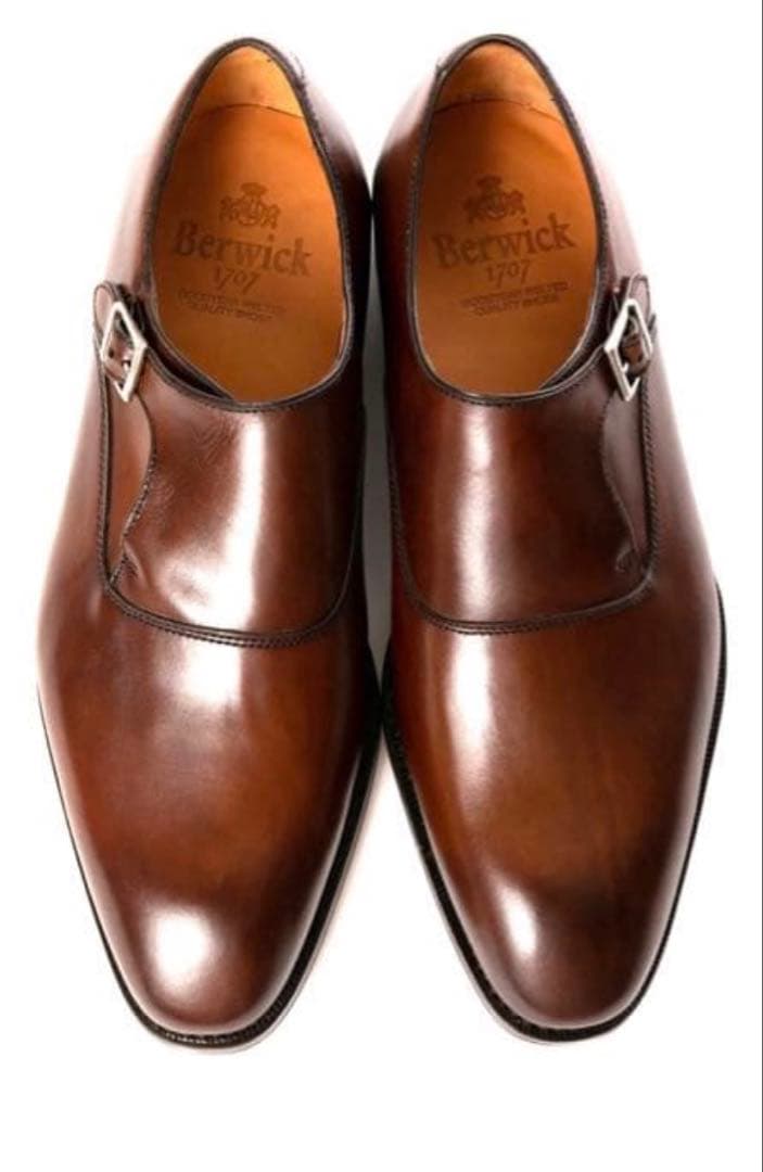 Berwick バーウィック　モンクストラップ