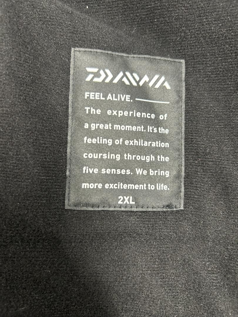 Daiwa TW008　ウォームアップスーツ