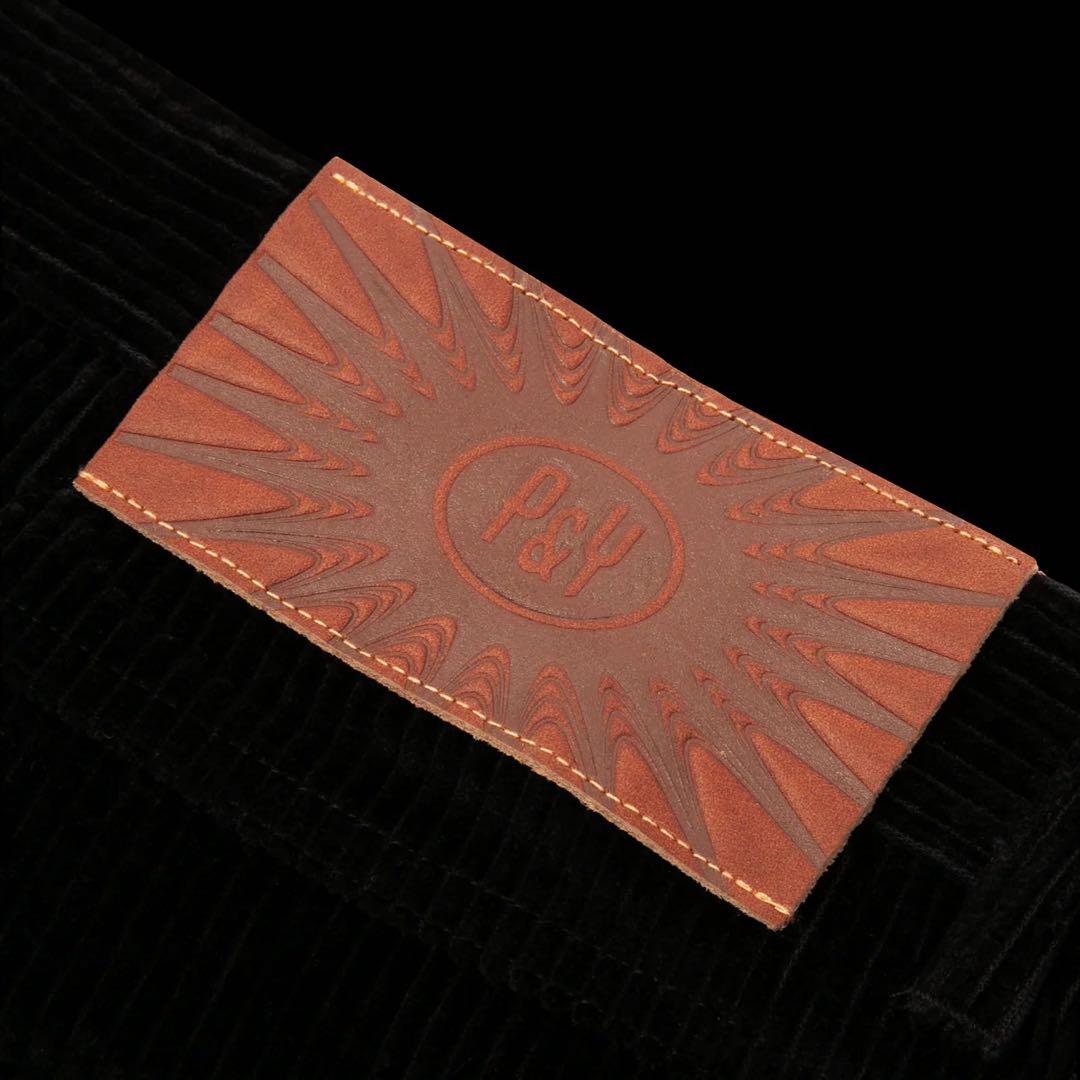 パンツ PUNKANDYO BLACK CORD SHORTS