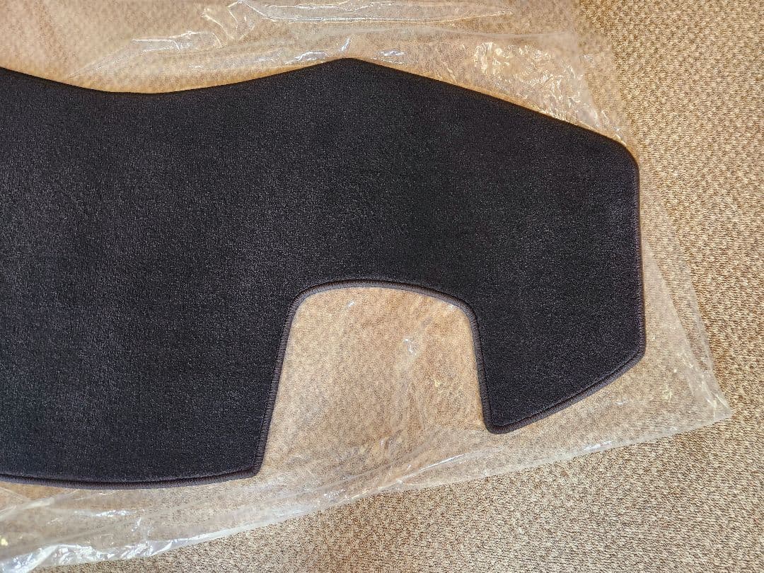 トヨタ30アルファード専用ダッシュマット、ラグマット、サンシェード3点セット