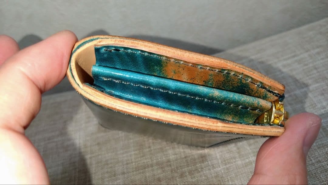 一点物★未使用★リアクト（Re-ACT）コードバンL字ファスナー財布　レザー