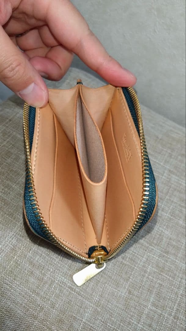 一点物★未使用★リアクト（Re-ACT）コードバンL字ファスナー財布　レザー