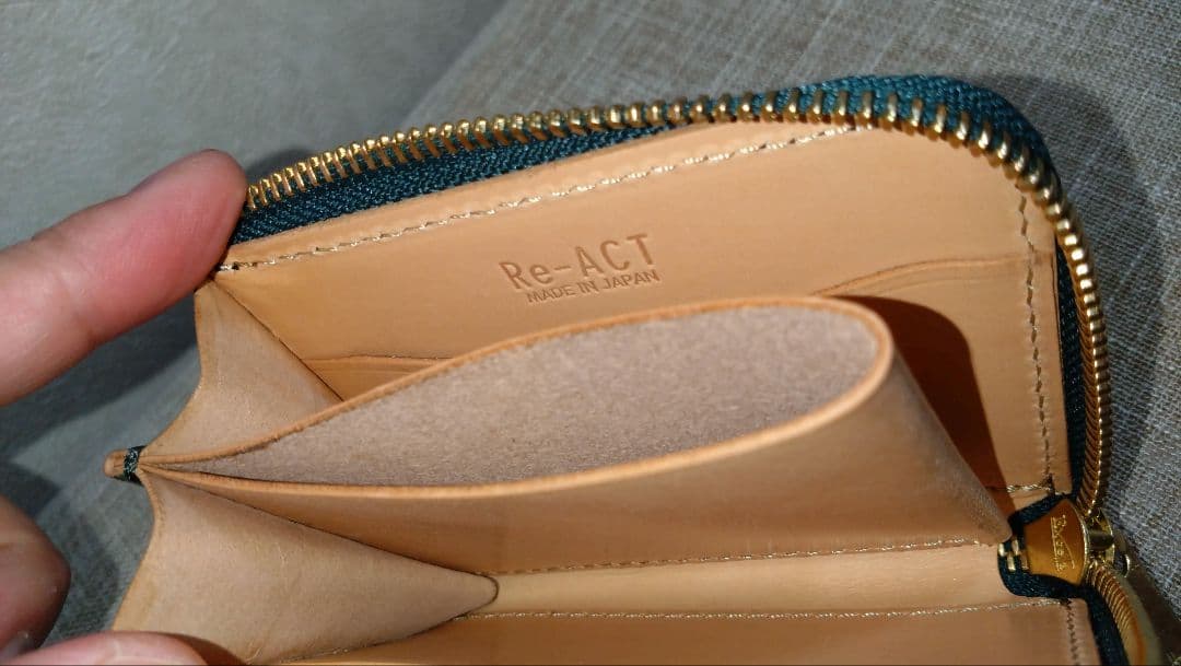 一点物★未使用★リアクト（Re-ACT）コードバンL字ファスナー財布　レザー