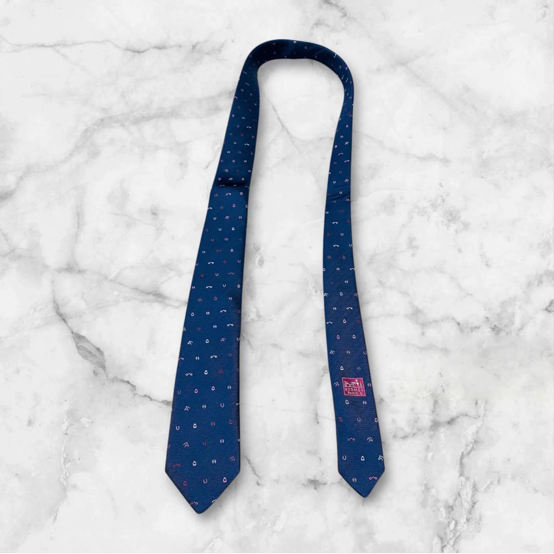 【未使用】HERMES エルメス　ネクタイ　カンカイユリ　タグ付き　箱あり