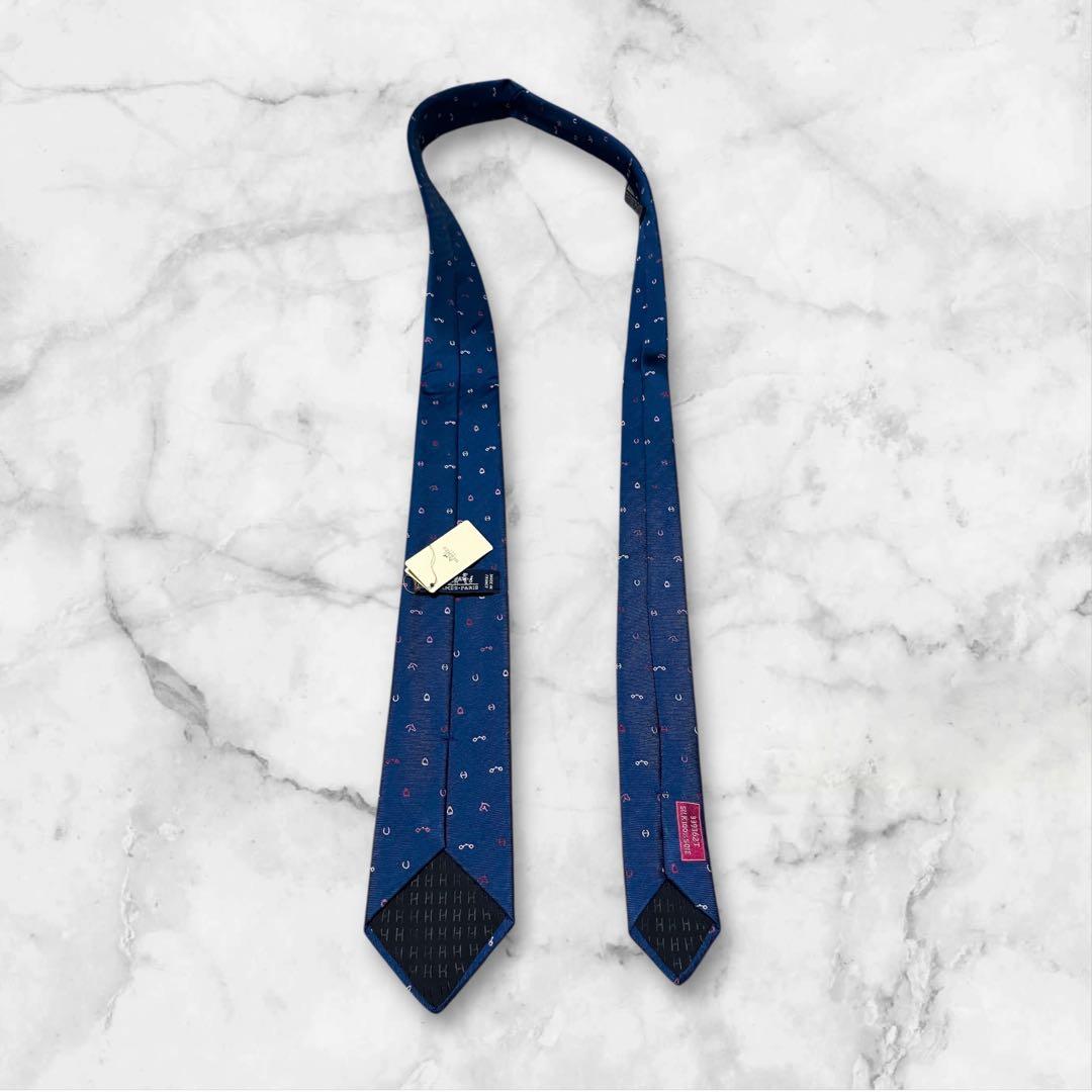 【未使用】HERMES エルメス　ネクタイ　カンカイユリ　タグ付き　箱あり