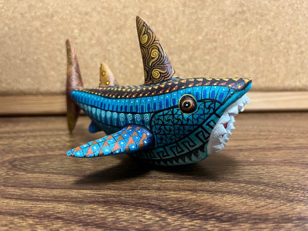 メキシコ伝統工芸 アレブリヘ 青いサメ Taller Casa Cruz