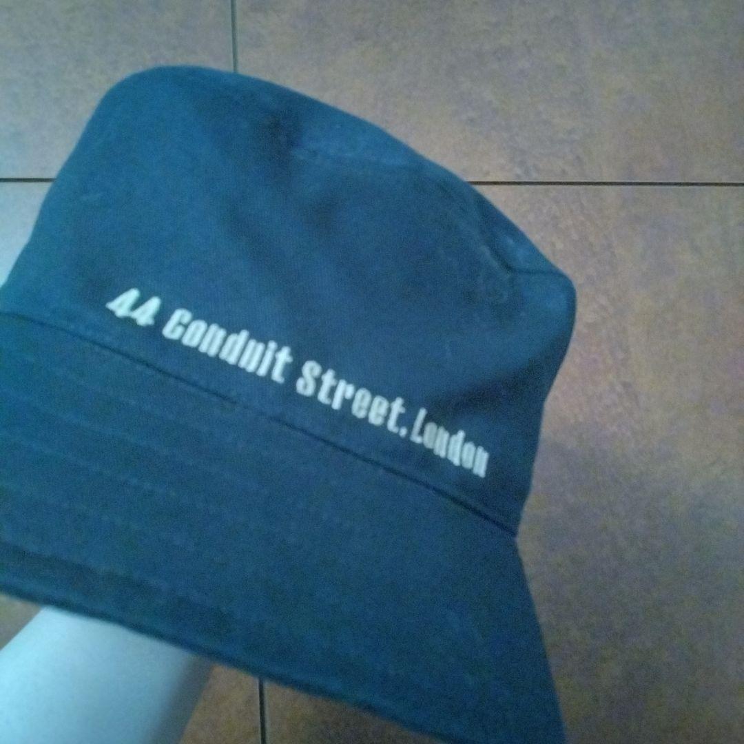 ヴィヴィアン・ウエストウッド　バケットハット 黒