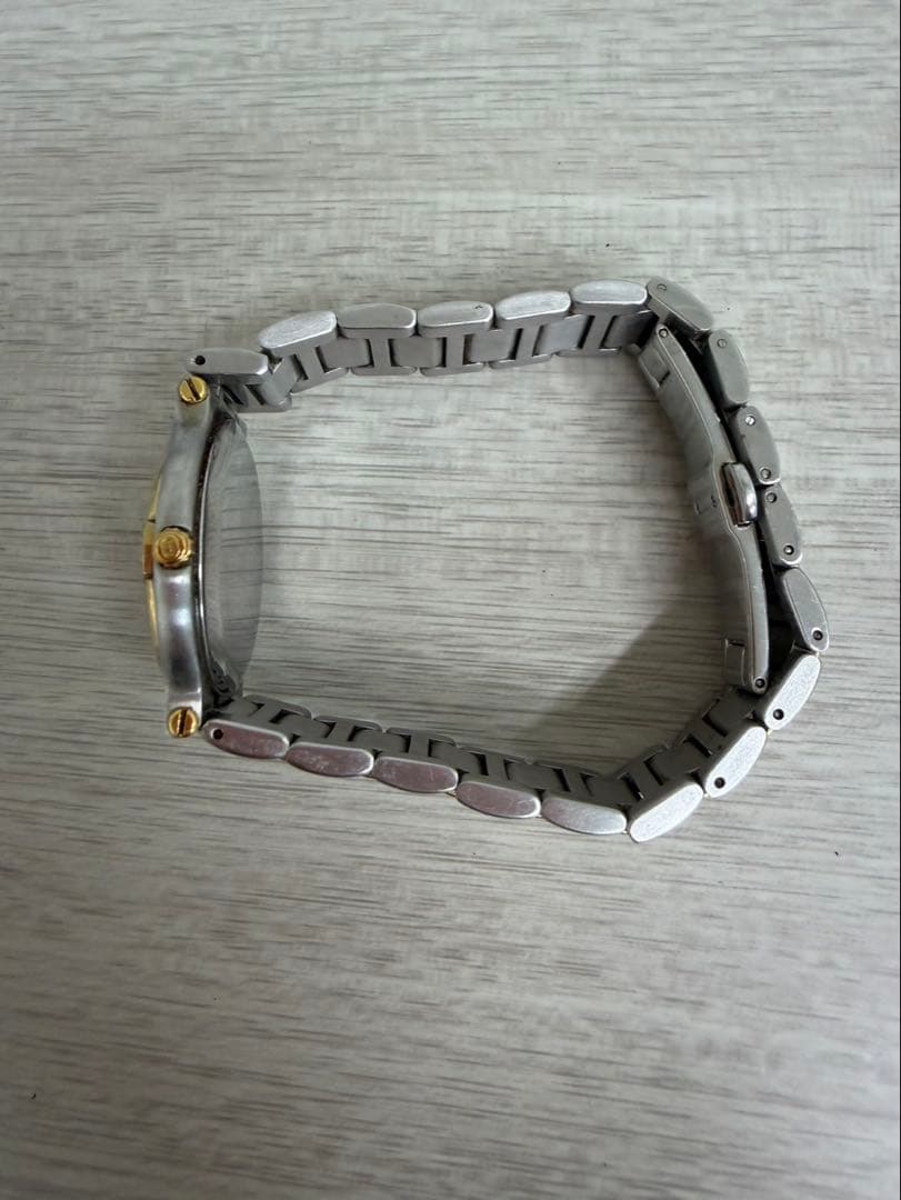 GUCCI 9000M 腕時計 動作未確認