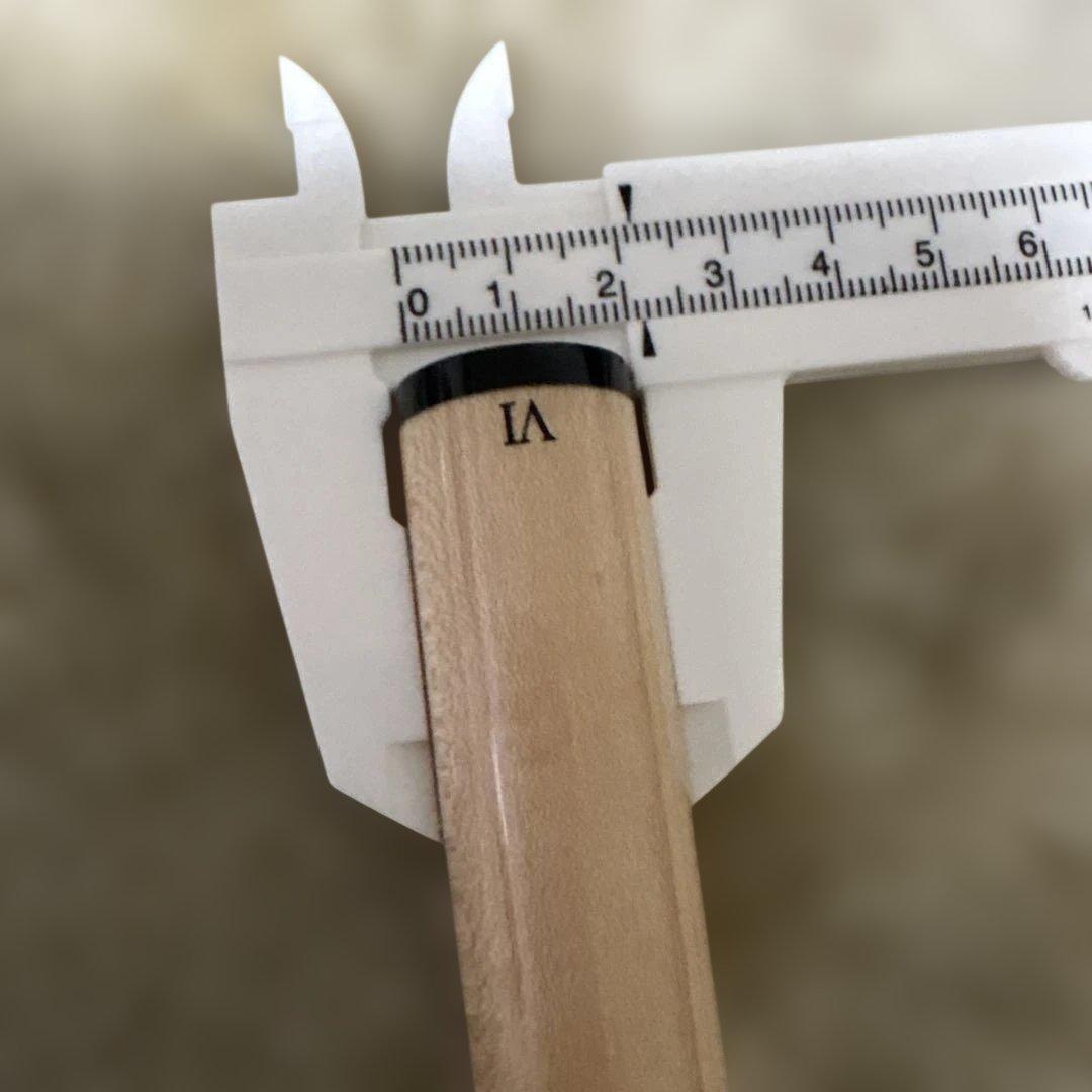 じじ　ビリヤード サウスウエスト用アダムVIシャフト3/8 11山