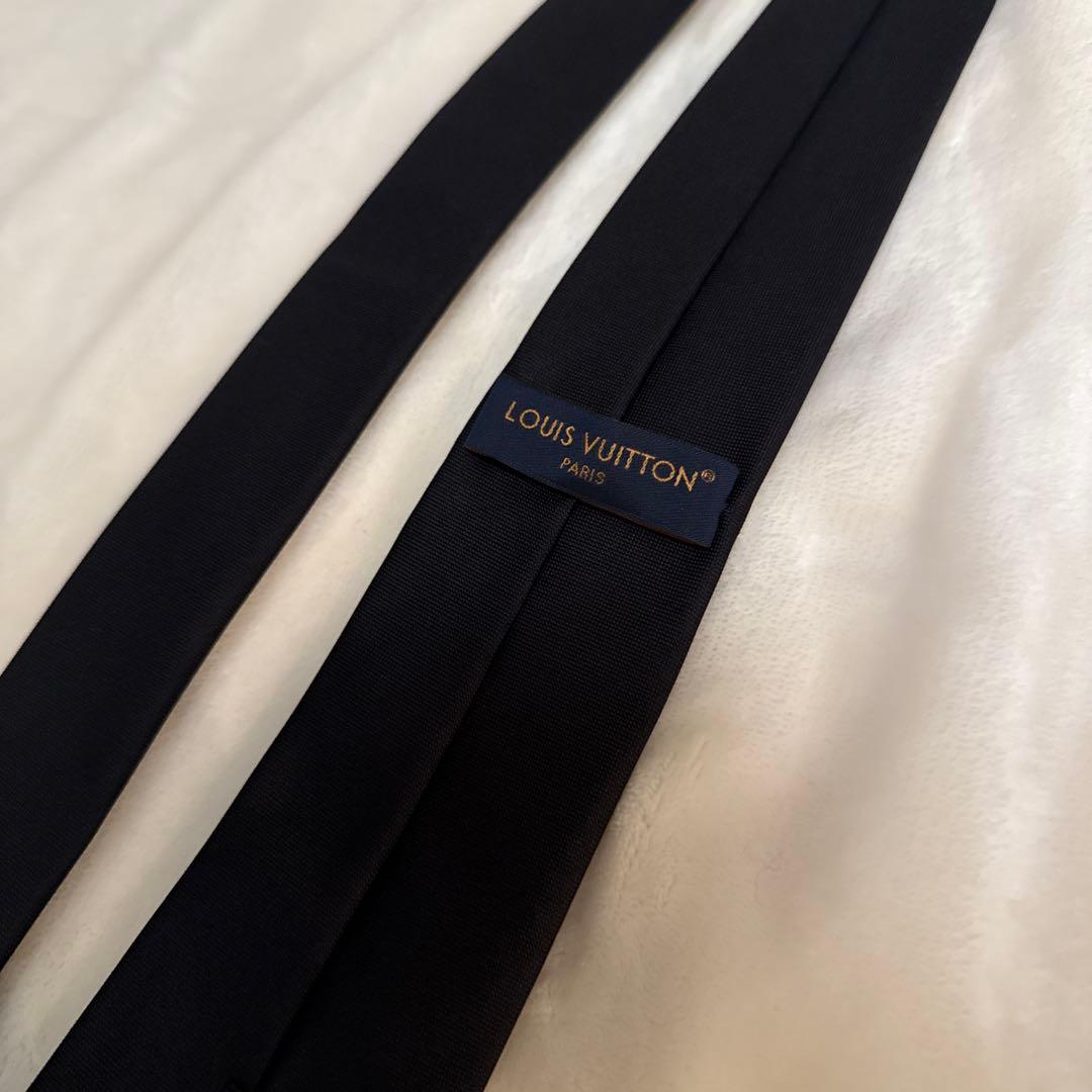 LOUIS VUITTON Dog LOGO ネクタイ