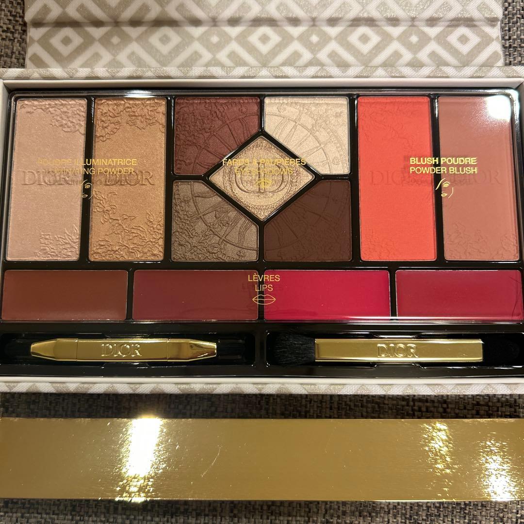 【新品】2024年　ディオール エクラン クチュール マルチユース パレット