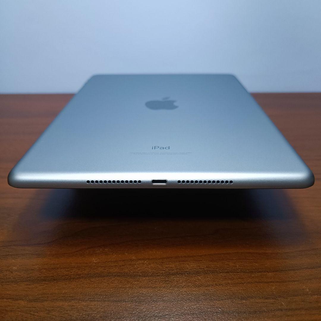 (美品) iPad 9.7 第6世代 WiFi 32GB キーボード付き