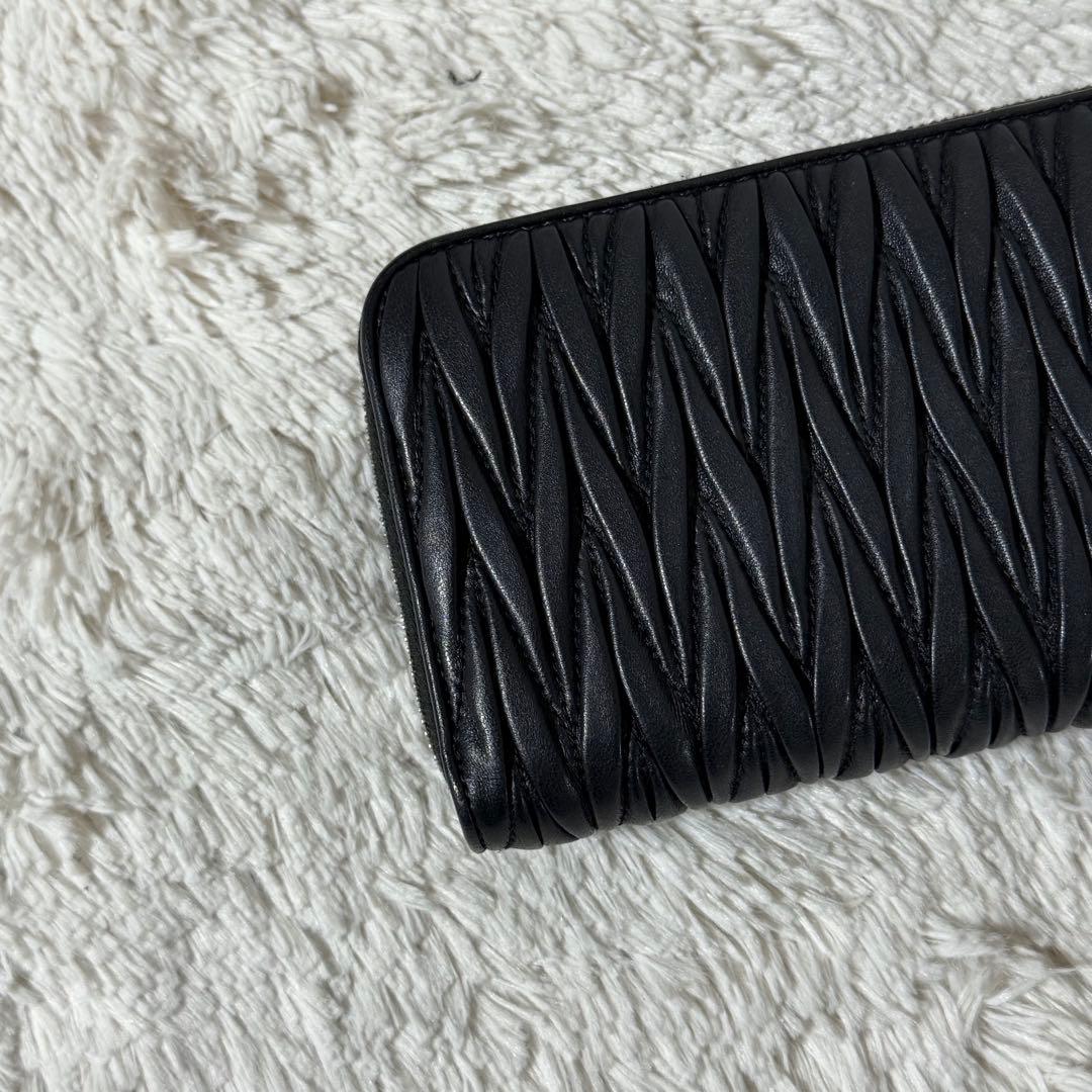 ⭐️未使用級⭐️　MIU MIU ミュウミュウ 長財布 マテラッセ ブラック