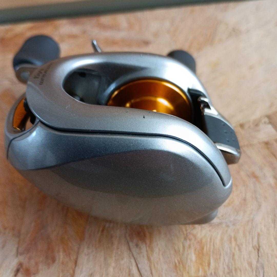 シマノ　07メタニウムMg右巻き （夢屋　07メタニウムMg用深溝スプール付き）