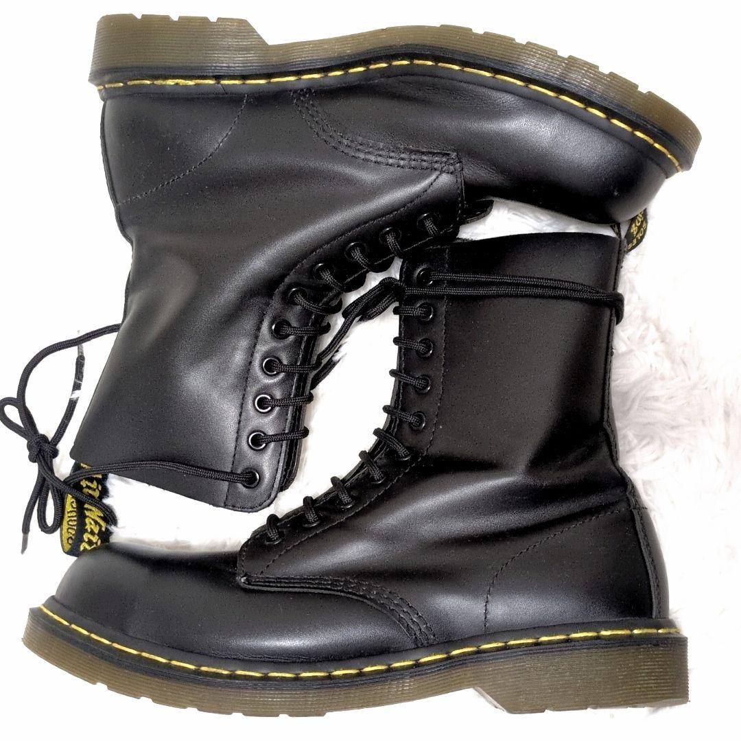 美品✨ドクターマーチン スチールトゥ 10ホール UK9 ハードモデル