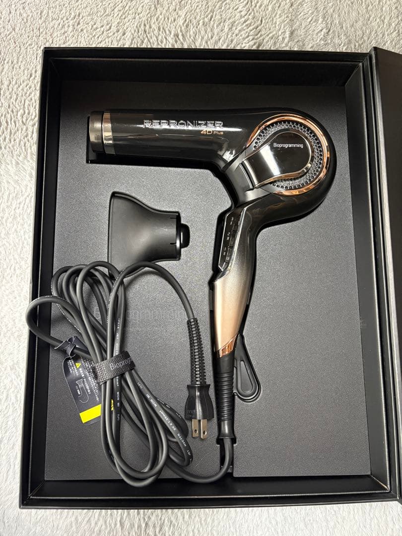 ヘアビューロン4d ドライヤー　2025.5月末に購入　箱あり　美品