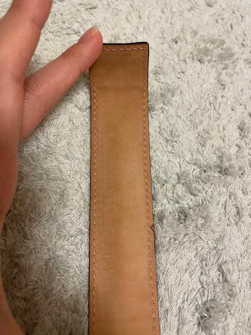 ロエベ　バングル