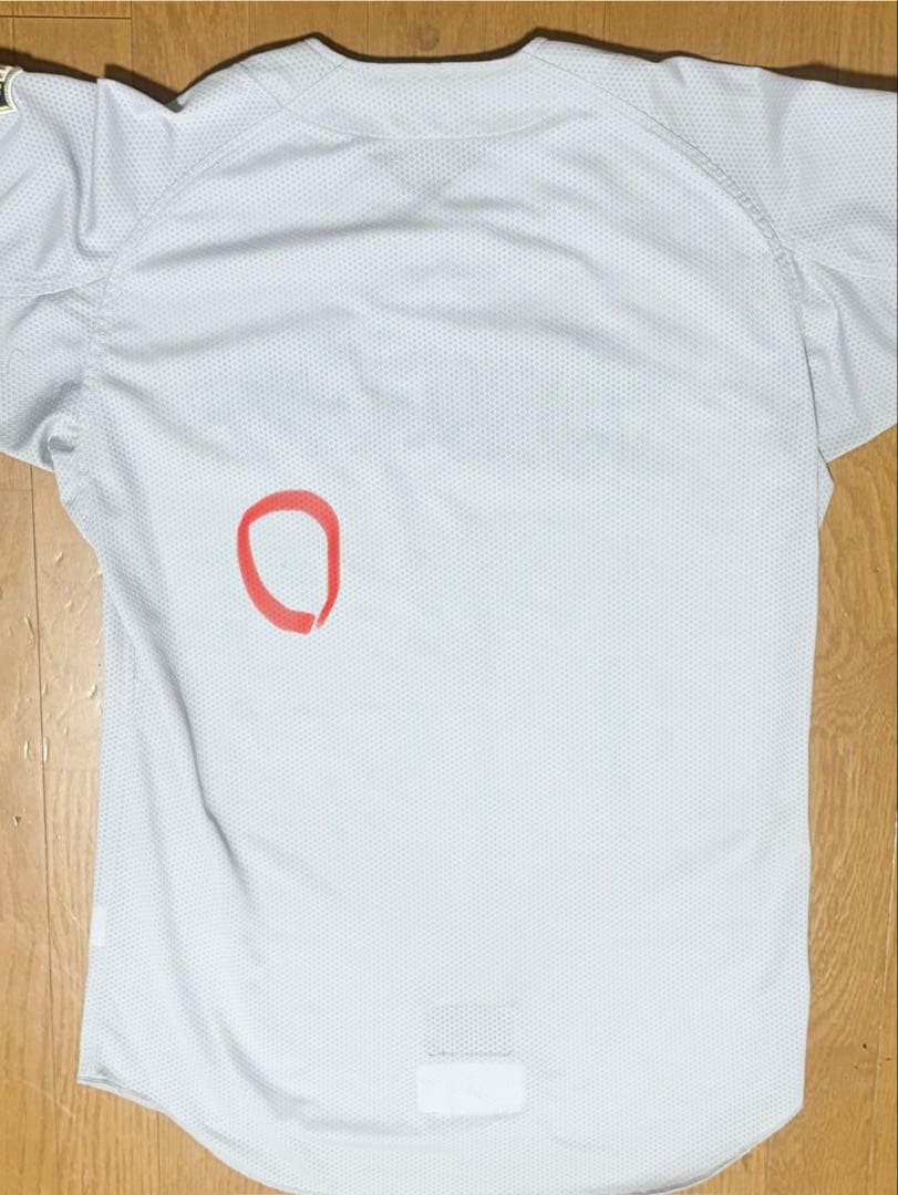 横浜高校野球部公式戦ユニフォーム