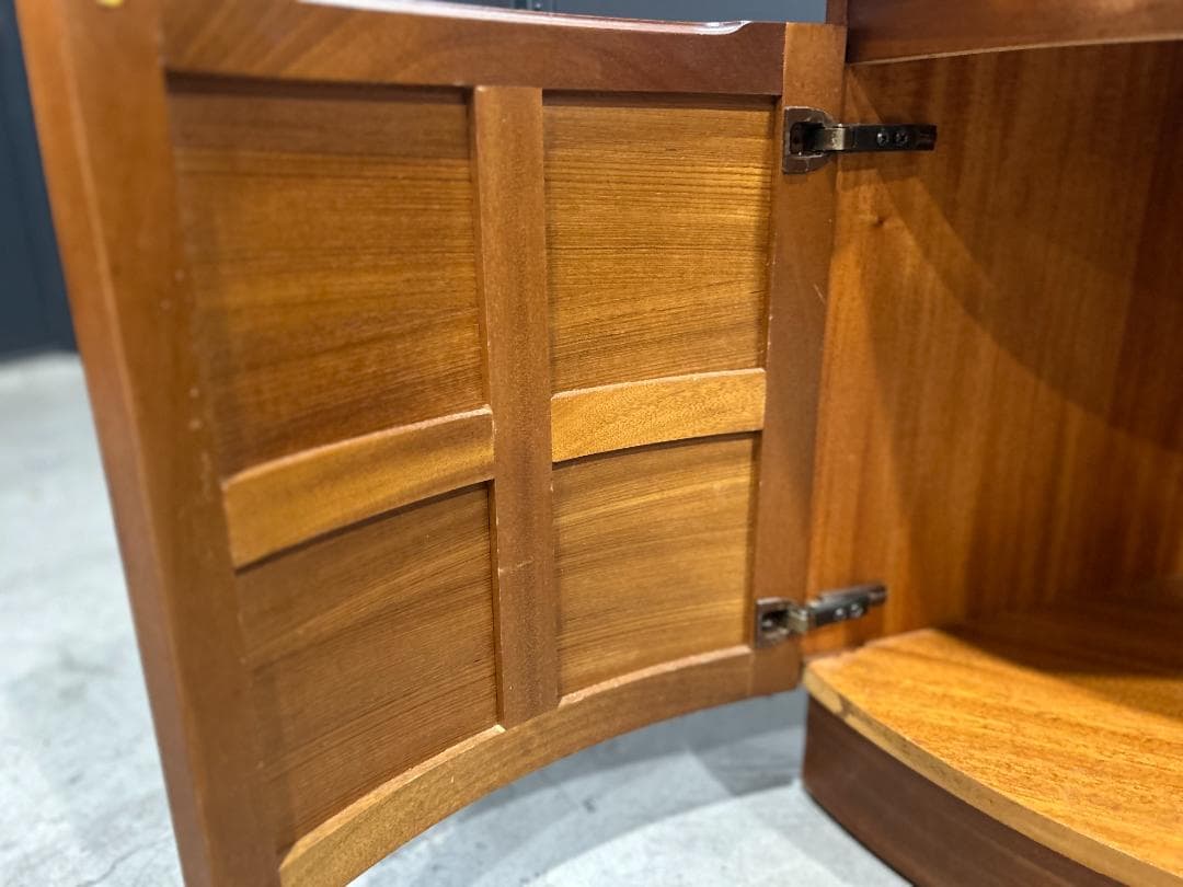 英国ヴィンテージ｜ネイサン / nathan｜コーナーキャビネット　サイドボード