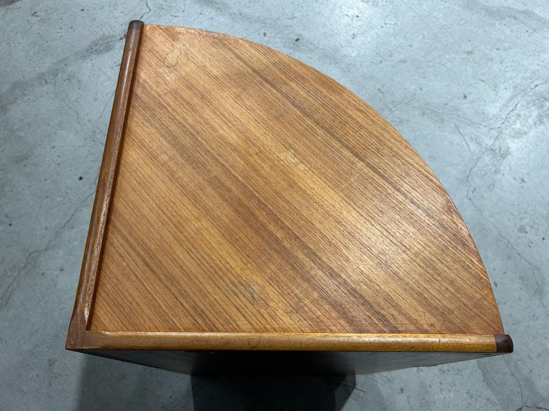 英国ヴィンテージ｜ネイサン / nathan｜コーナーキャビネット　サイドボード