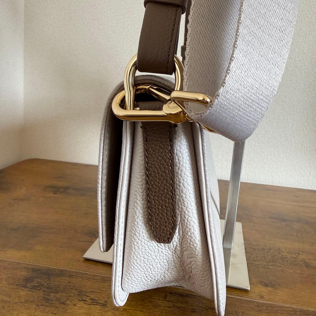 美品　コールハーン ミニショルダー　バッグ　2WAY レザー ハンドバッグ