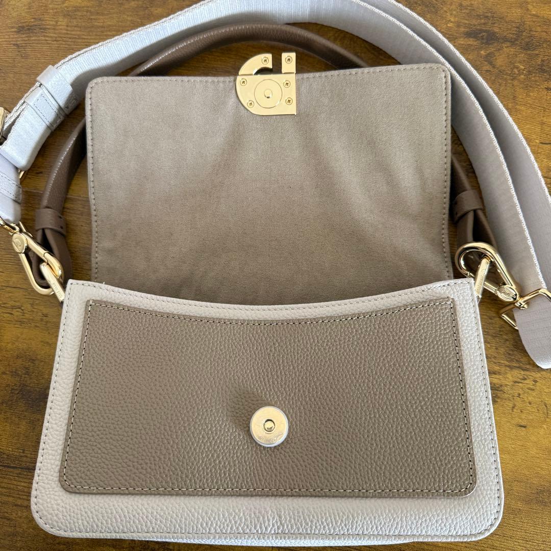 美品　コールハーン ミニショルダー　バッグ　2WAY レザー ハンドバッグ