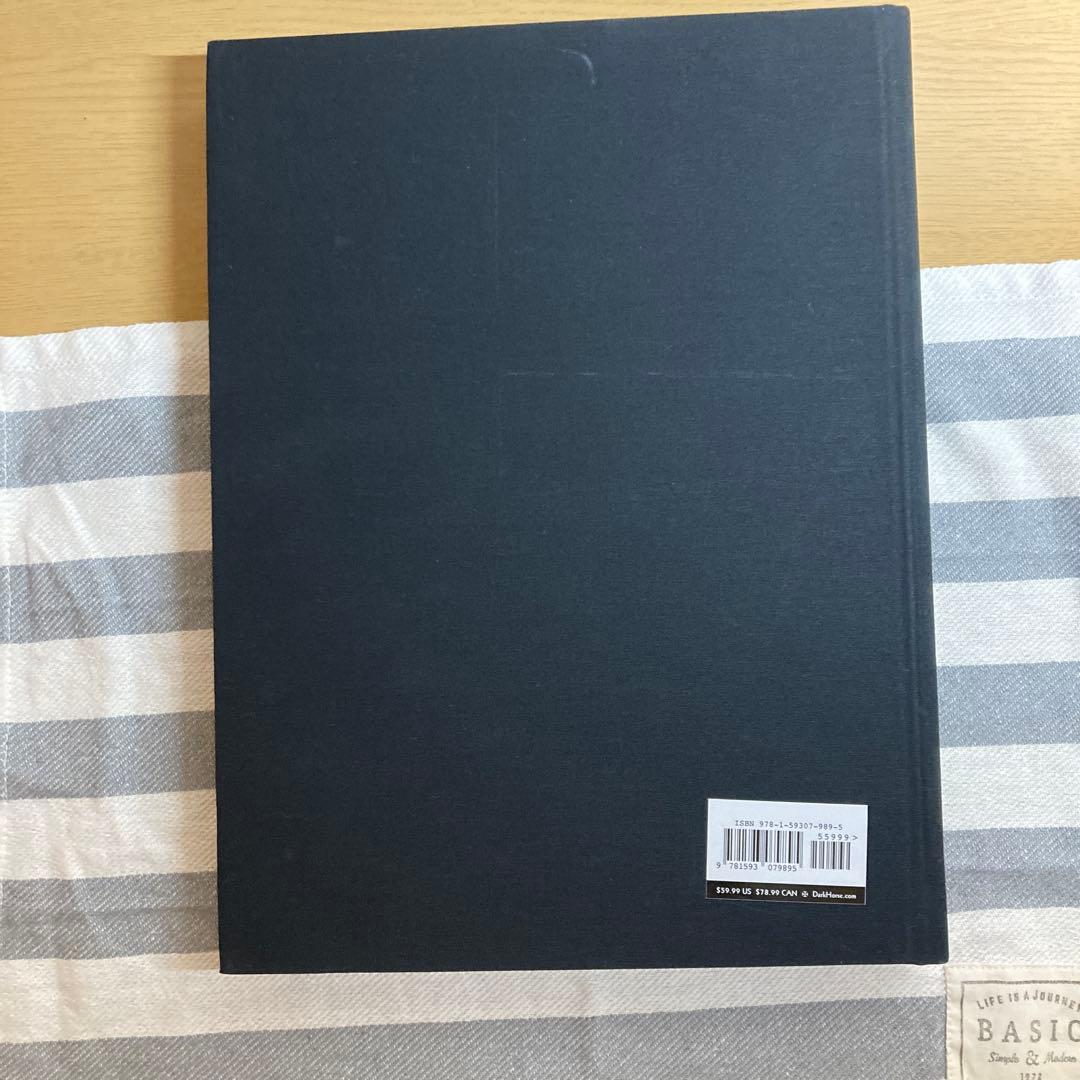 洋書 Hellboy Library Edition（ヘルボーイ豪華装丁本）7冊