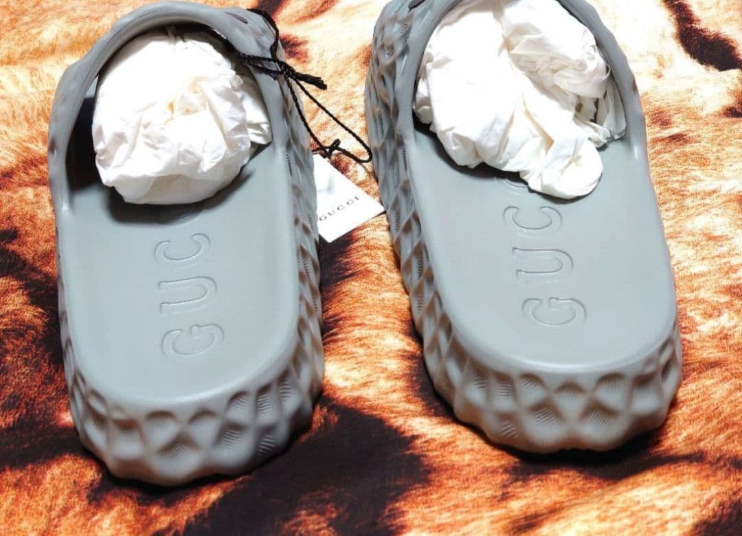 【完全新品未使用品】GUCCI インターロッキングG ラバーサンダル ２７cm