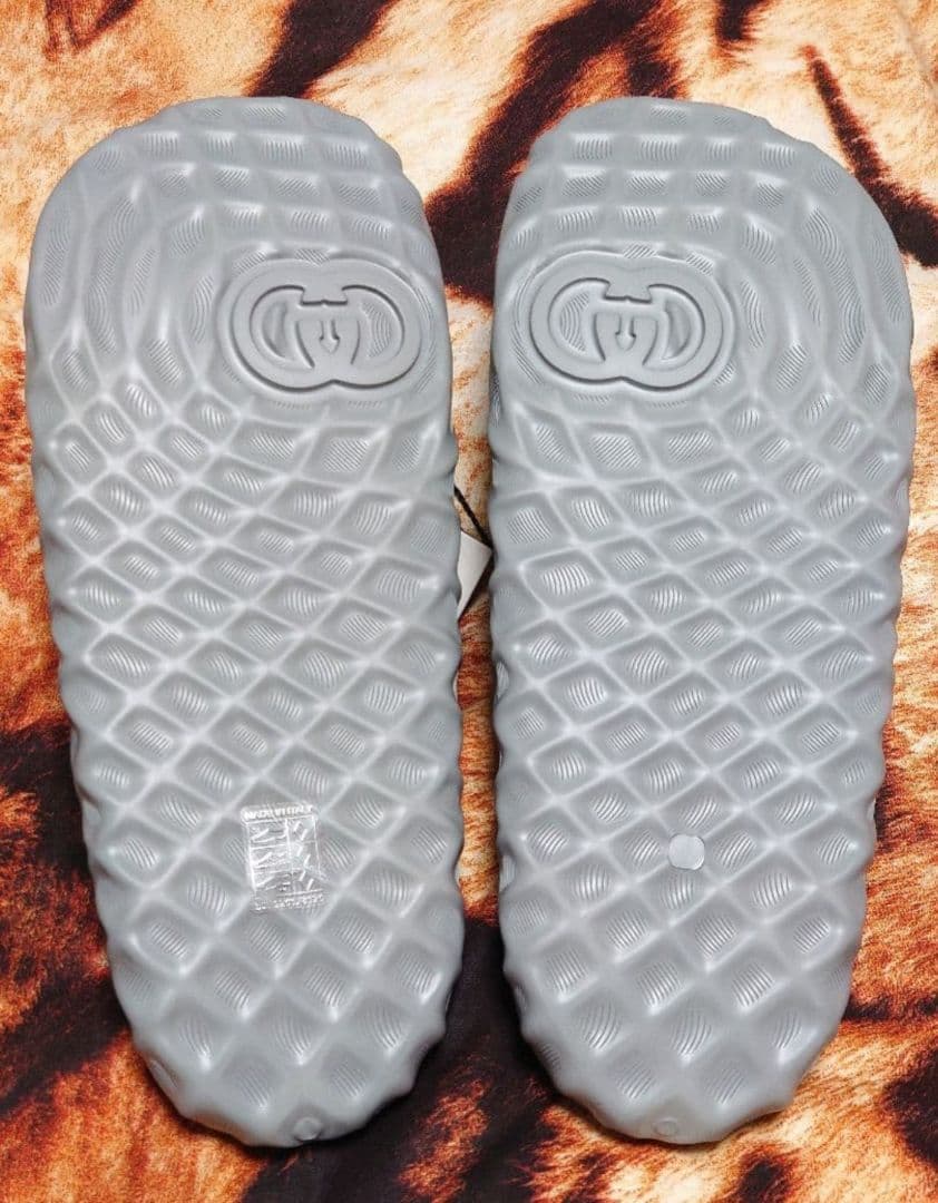 【完全新品未使用品】GUCCI インターロッキングG ラバーサンダル ２７cm