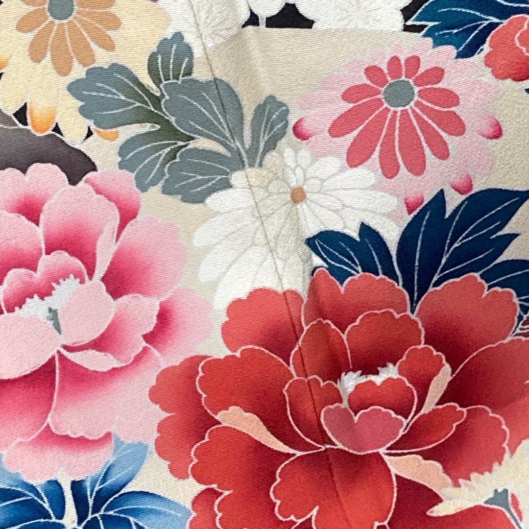 ［3110］黒留袖 美品 鴛鴦 作家物 比翼付 友禅 五つ紋 蔦 正絹 着物 袷