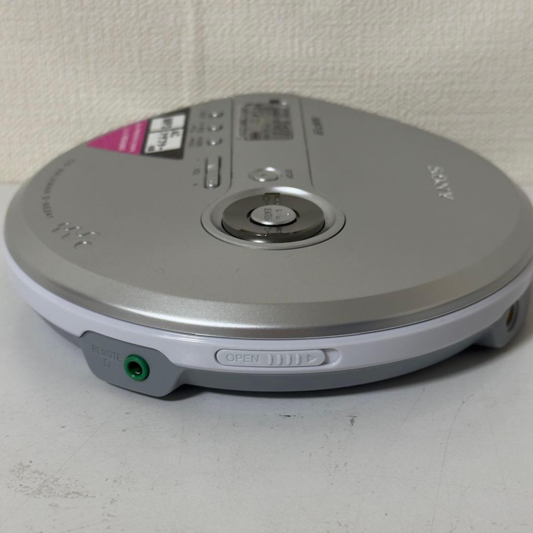 SONY ウォークマン ポータブルCDプレーヤー D-NE241 美品
