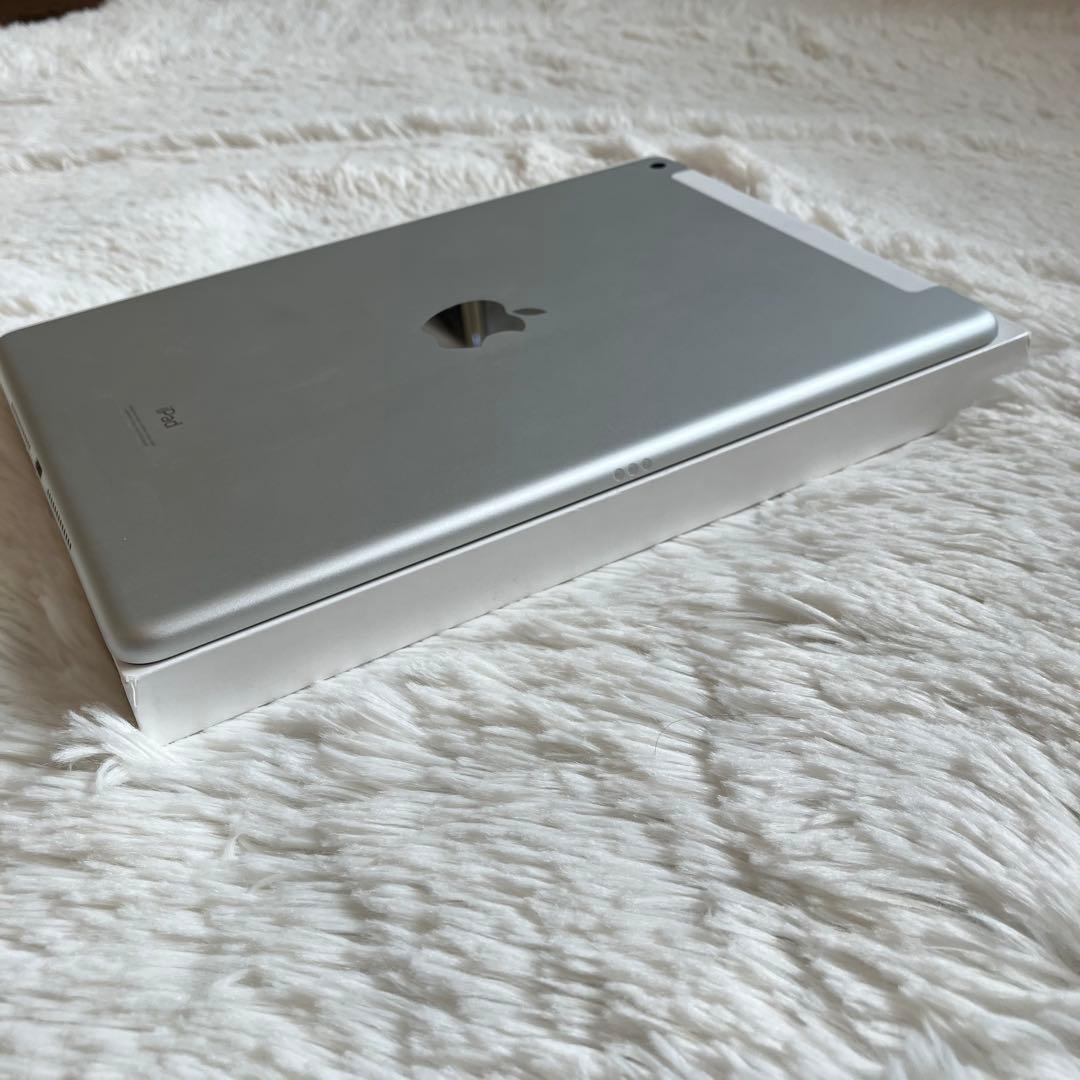 【即購入OK】iPad 第9世代 セルラーモデル【極美品】 #18 【付属品】