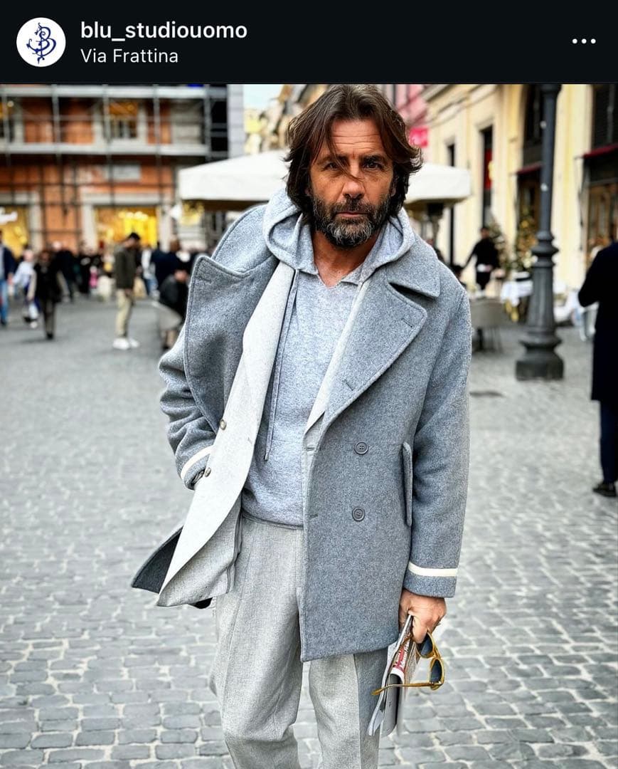 Blu studio イタリア製　ナポリ　ウールピーコート