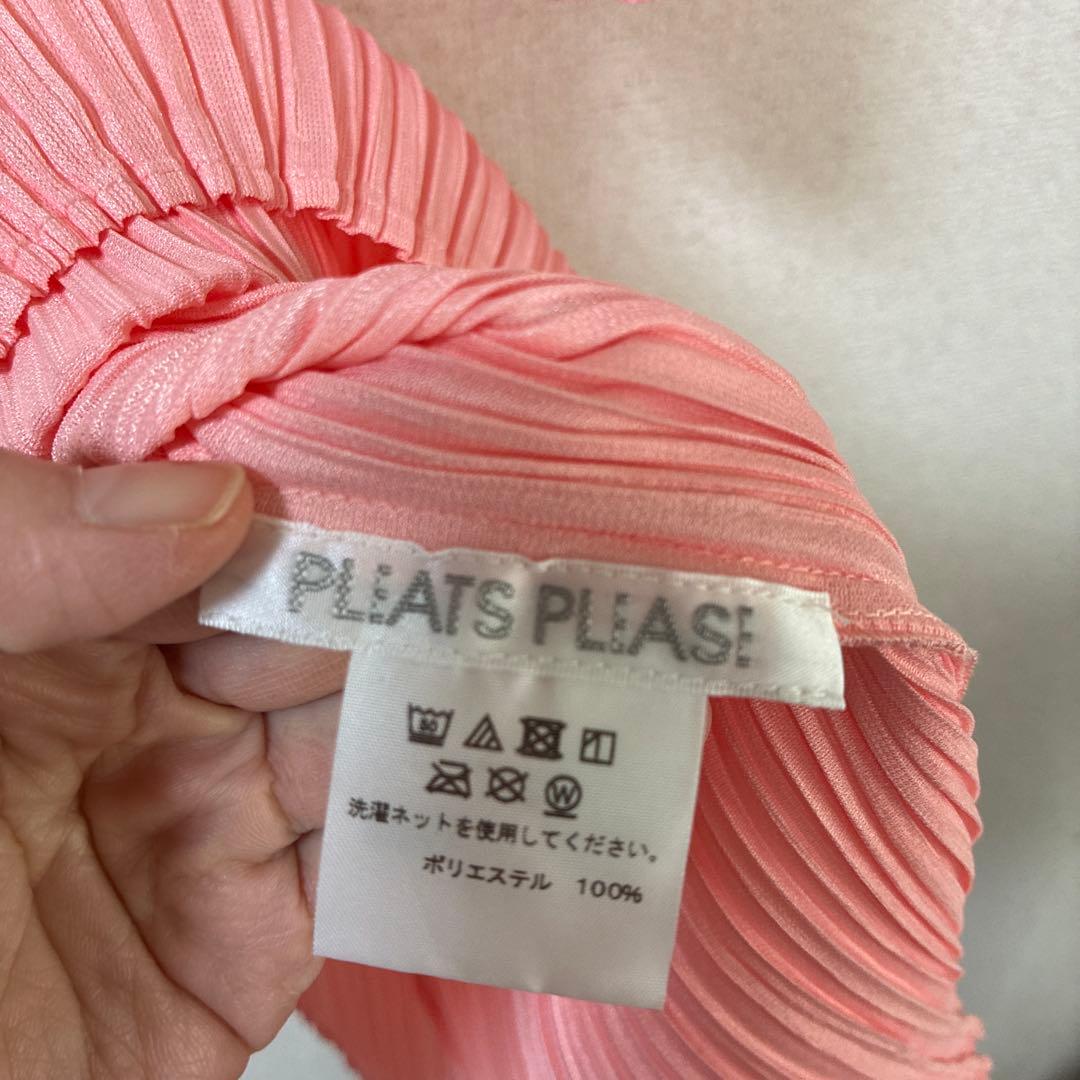 PLATS PLIAS! プリーツデザイン Tシャツ サイズ3 ピンク
